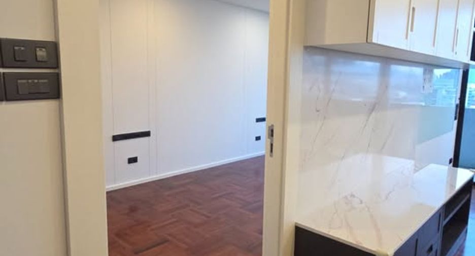 Condo en venta de 1 habitaciones en Khlong Toei, Bangkok