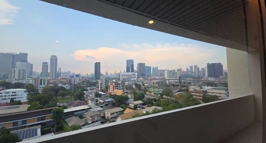 Condo en venta de 1 habitaciones en Khlong Toei, Bangkok
