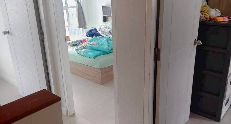 Reihenhaus zum Kauf mit 3 Zimmer in Pak Kret, Nonthaburi