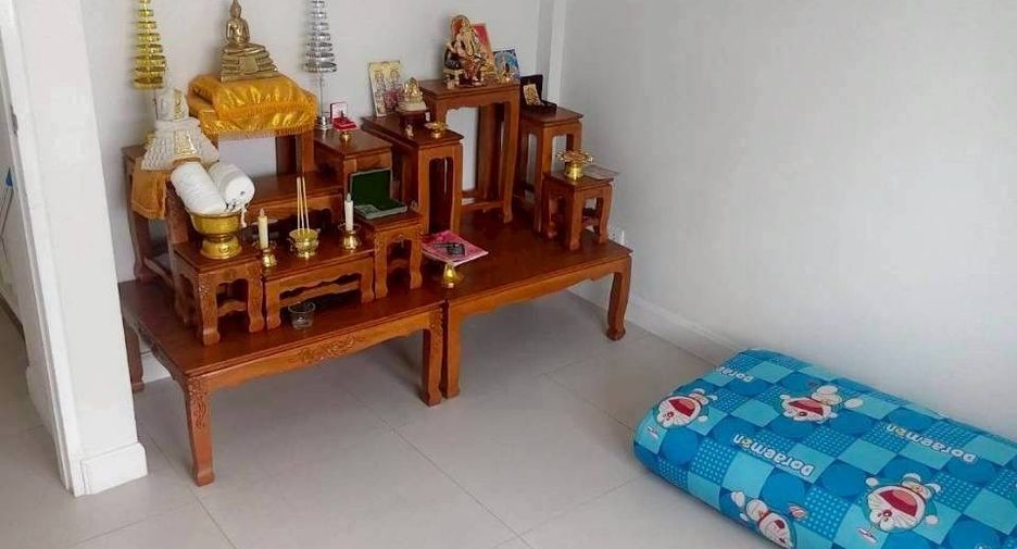 Reihenhaus zum Kauf mit 3 Zimmer in Pak Kret, Nonthaburi