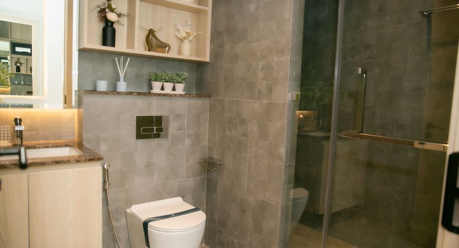 For sale 4 bedrooms villa in East Pattaya, Pattaya