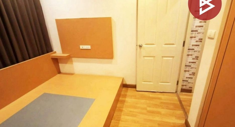 À vendre 3 chambres maison de ville à Bang Phli, Samut Prakan