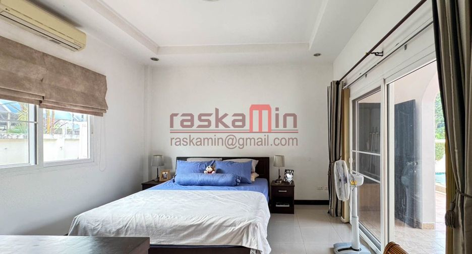 For sale 3 bedrooms house in East Pattaya, Pattaya