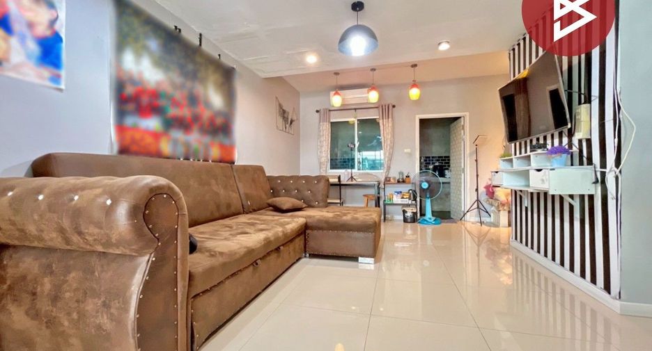 À vendre 3 chambres maison de ville à Bang Phli, Samut Prakan