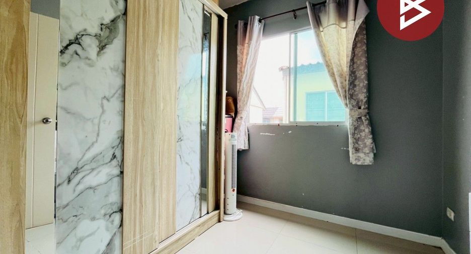 À vendre 3 chambres maison de ville à Bang Phli, Samut Prakan