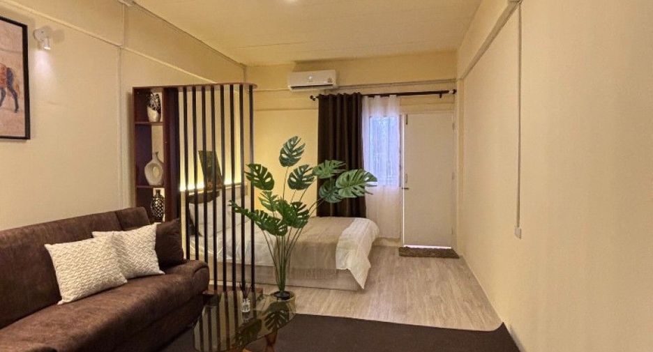 For sale 1 bed condo in Mueang Samut Prakan, Samut Prakan