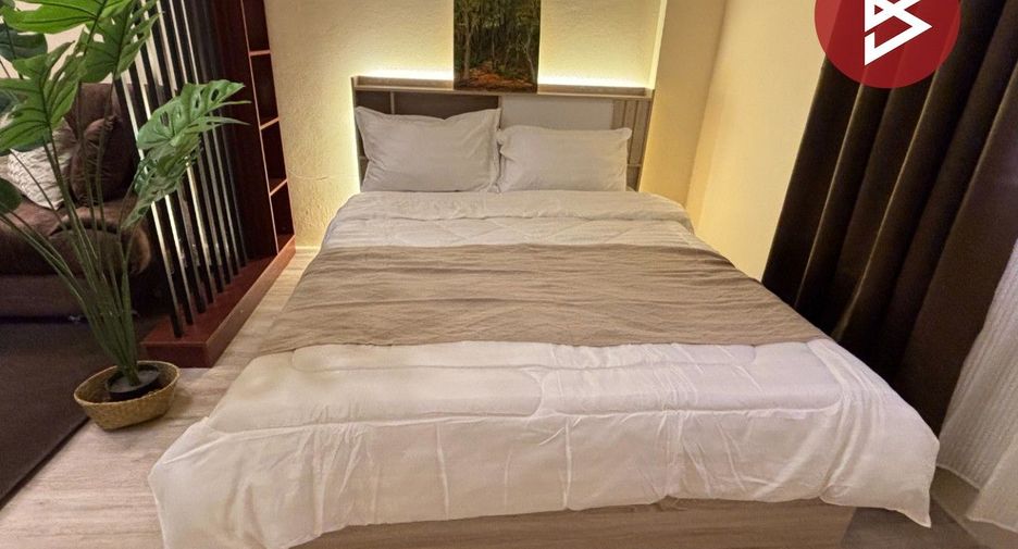 For sale 1 bed condo in Mueang Samut Prakan, Samut Prakan