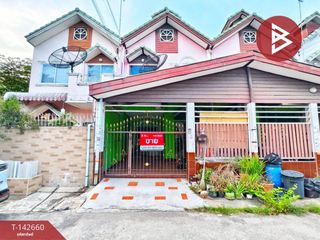 出售 3 卧室 联排别墅 在 Krathum Baen, Samut Sakhon
