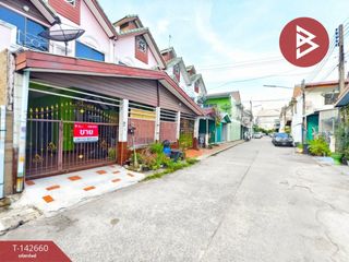出售 3 卧室 联排别墅 在 Krathum Baen, Samut Sakhon