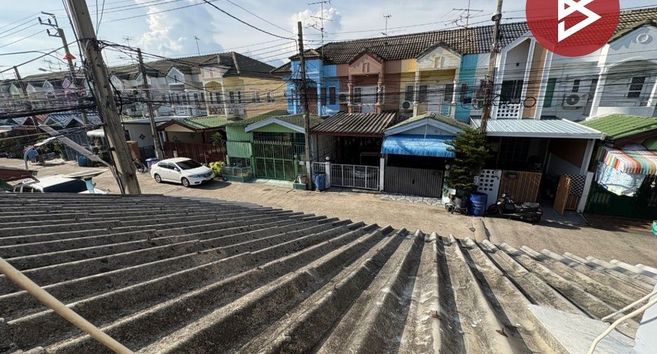 Casa adosada en venta de 2 habitaciones en Mueang Samut Prakan, Samut Prakan