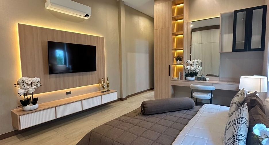 For sale 3 ベッドルーム villa in Huay Yai, Pattaya