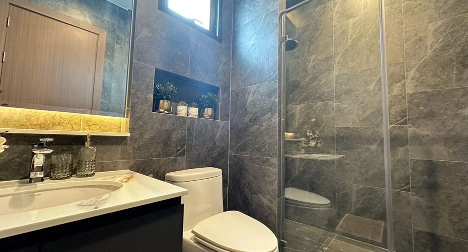 For sale 3 ベッドルーム villa in Huay Yai, Pattaya