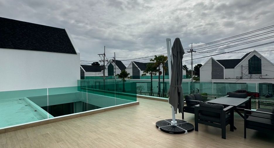 For sale 3 ベッドルーム villa in Huay Yai, Pattaya