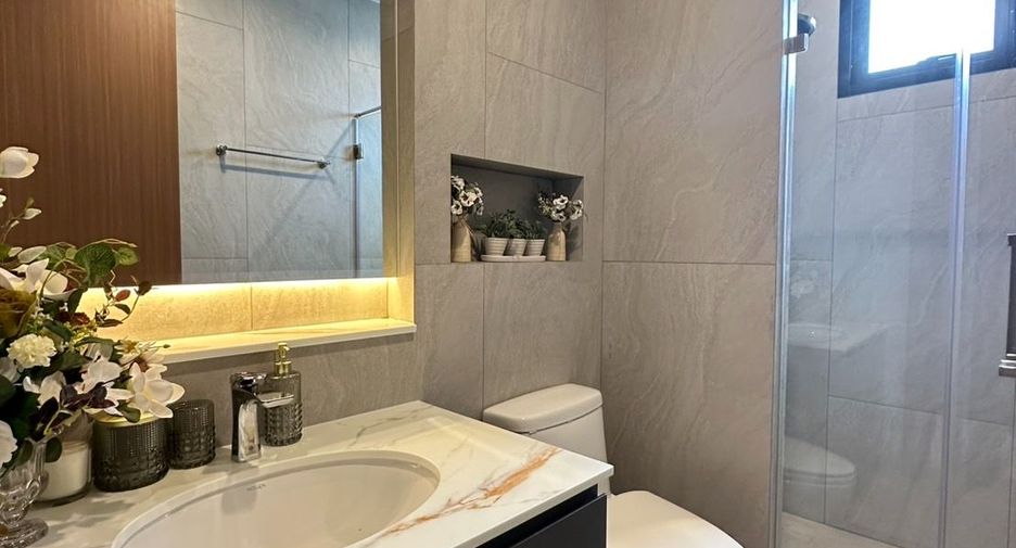 For sale 3 ベッドルーム villa in Huay Yai, Pattaya