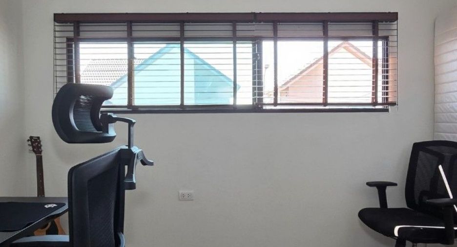 Casa en venta de 4 habitaciones en Bang Yai, Nonthaburi