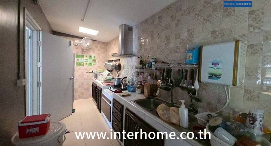Reihenhaus zum Kauf mit 3 Zimmer in Prawet, Bangkok