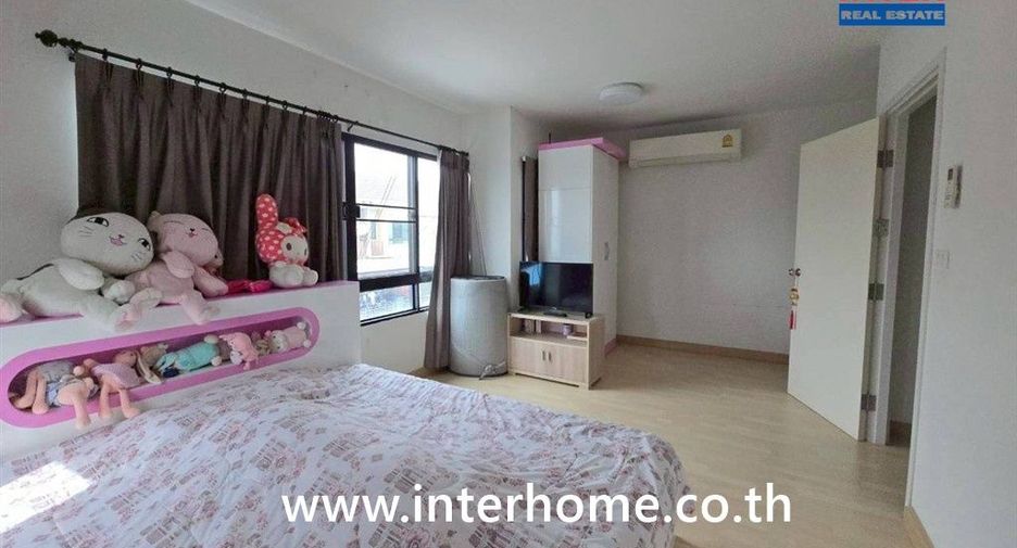 Reihenhaus zum Kauf mit 3 Zimmer in Prawet, Bangkok