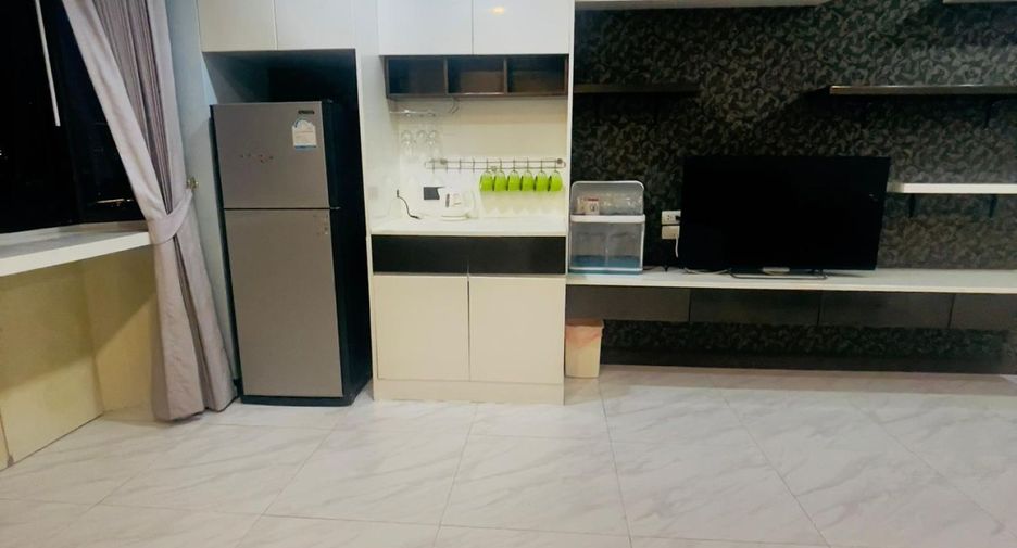 À vendre 1 chambre condo à Khlong Toei, Bangkok