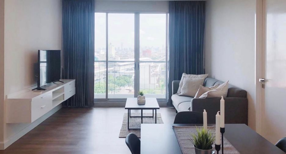 À louer 2 chambres condo à Thon Buri, Bangkok