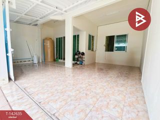 For sale 3 bedrooms townhouse in Bang Khun Thian, Bangkok