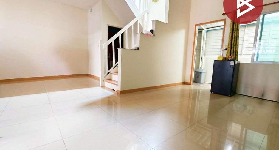 For sale 3 bedrooms townhouse in Bang Khun Thian, Bangkok