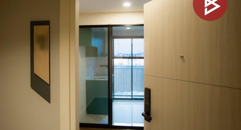 For sale 1 bed condo in Suan Luang, Bangkok