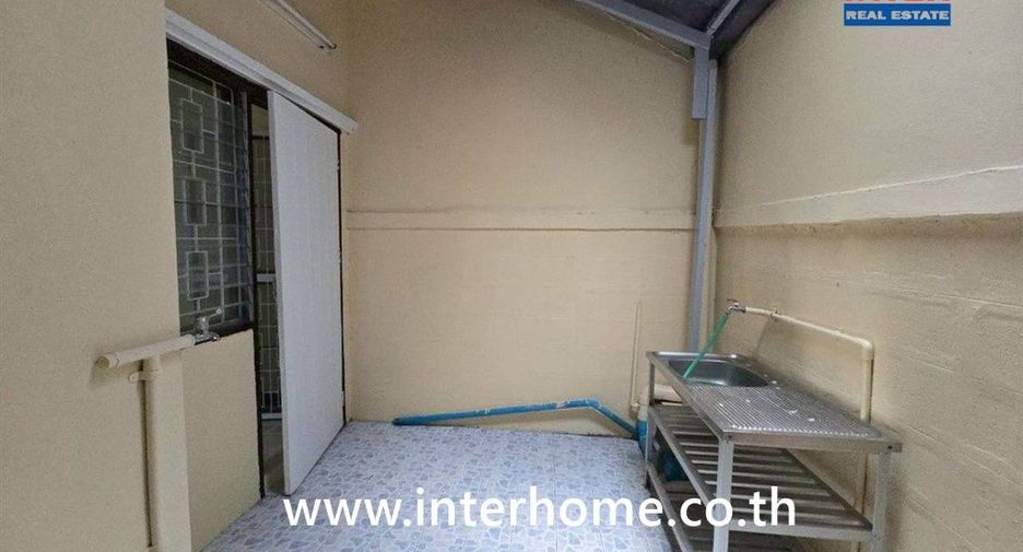 For sale 2 bedrooms townhouse in Bang Khen, Bangkok