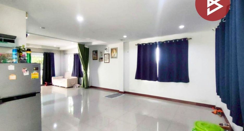 À vendre 3 chambres maison à Mueang Chachoengsao, Chachoengsao
