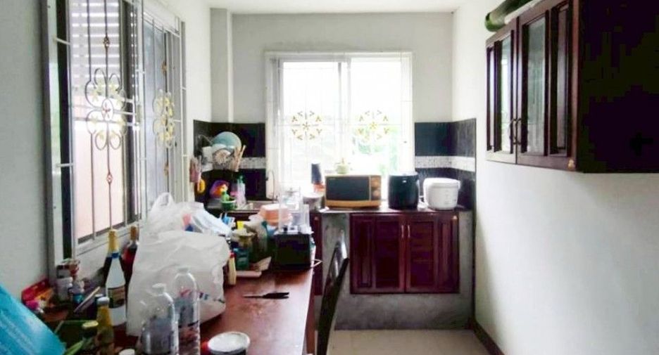 À vendre 3 chambres maison à Mueang Chachoengsao, Chachoengsao