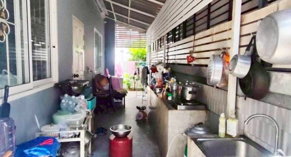 À vendre 3 chambres maison à Mueang Chachoengsao, Chachoengsao