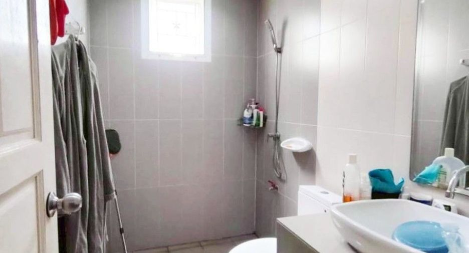 À vendre 3 chambres maison à Mueang Chachoengsao, Chachoengsao