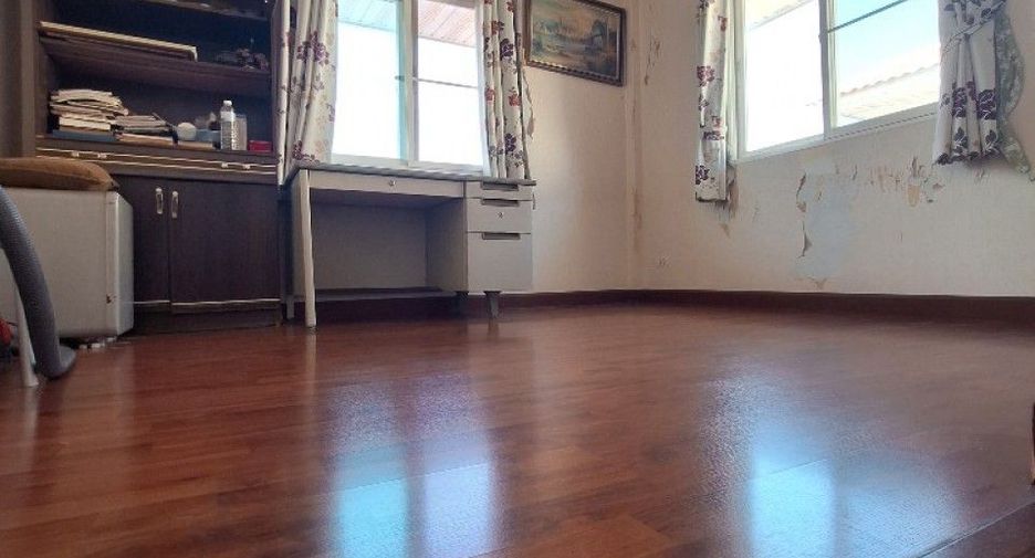 À vendre 3 chambres maison à Min Buri, Bangkok