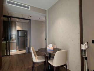 Condo en alquiler de 2 habitaciones en Ratchathewi, Bangkok