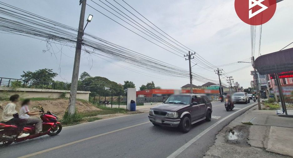 Local comercial en venta de 2 habitaciones en Mueang Chon Buri, Chonburi