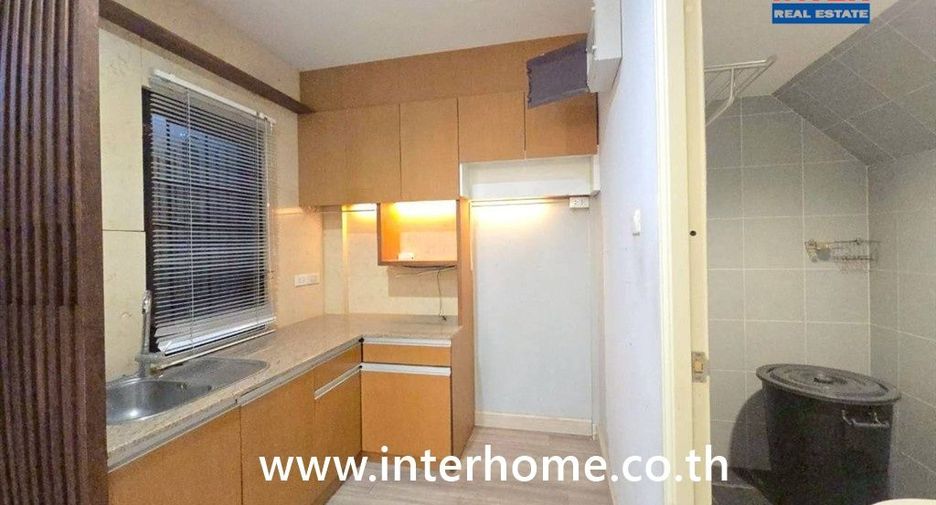 For sale 3 ベッドルーム townhouse in Lam Luk Ka, Pathum Thani