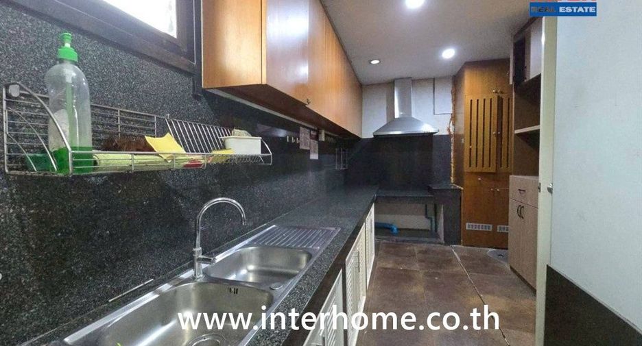 For sale 3 ベッドルーム townhouse in Lam Luk Ka, Pathum Thani