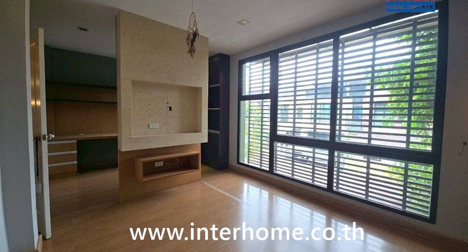 For sale 3 ベッドルーム townhouse in Lam Luk Ka, Pathum Thani