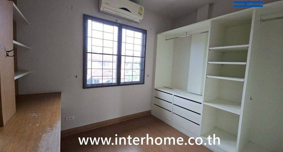 For sale 3 ベッドルーム townhouse in Lam Luk Ka, Pathum Thani