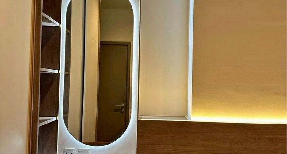 Condo en alquiler de 1 habitaciones en Huai Khwang, Bangkok