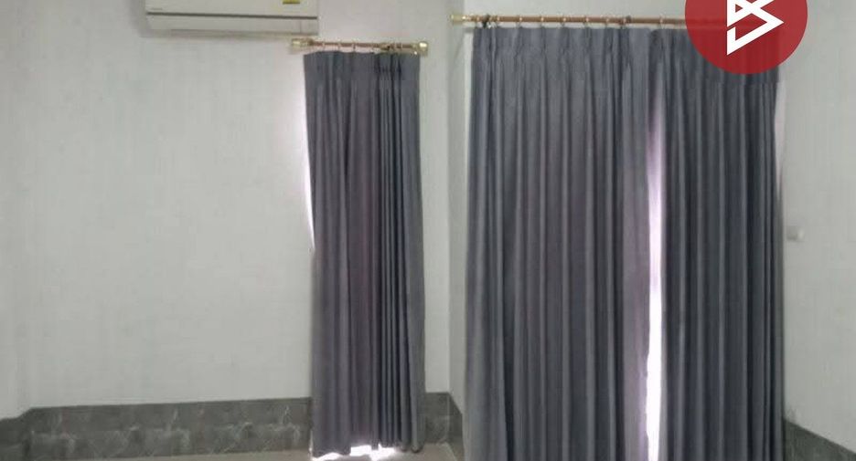Casa adosada en venta de 2 habitaciones en Mueang Chon Buri, Chonburi
