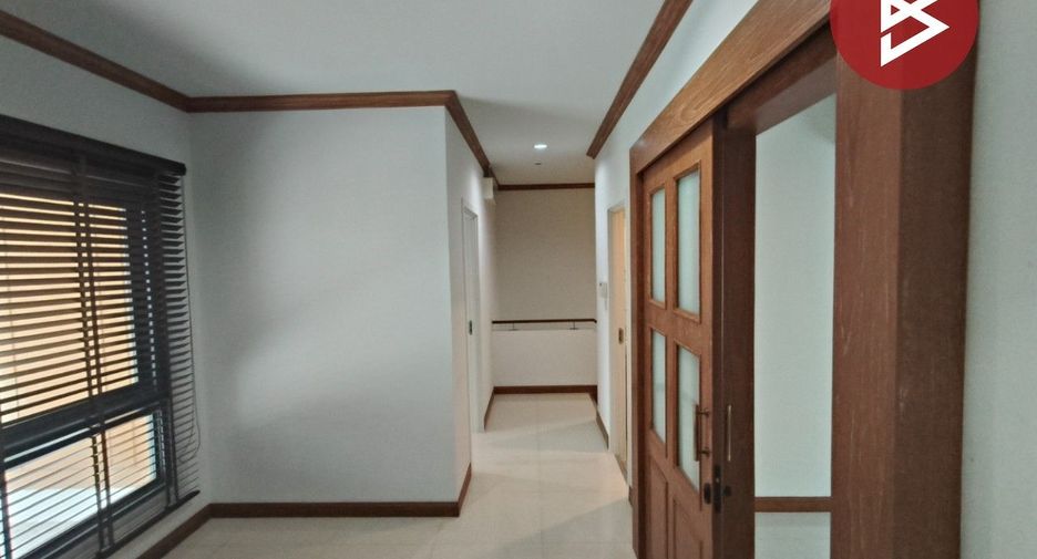 For sale 5 ベッドルーム house in Prawet, Bangkok