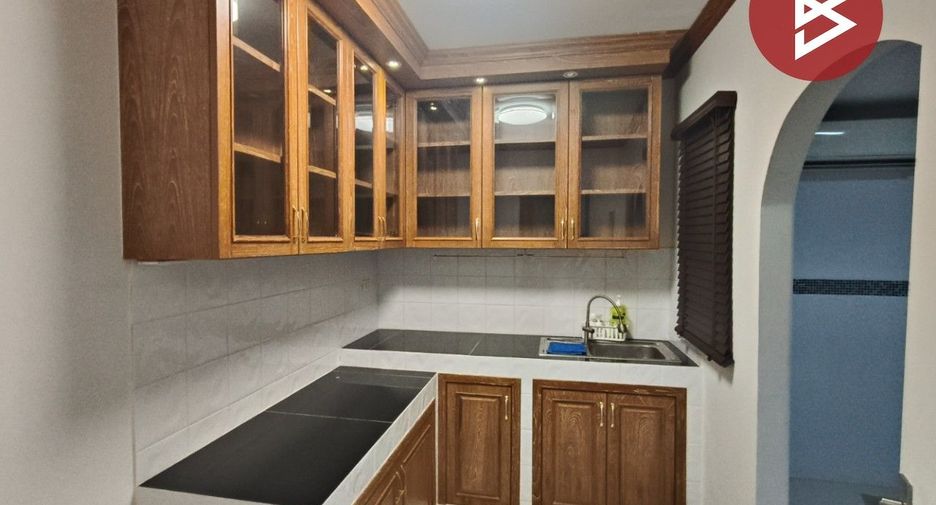 For sale 5 ベッドルーム house in Prawet, Bangkok