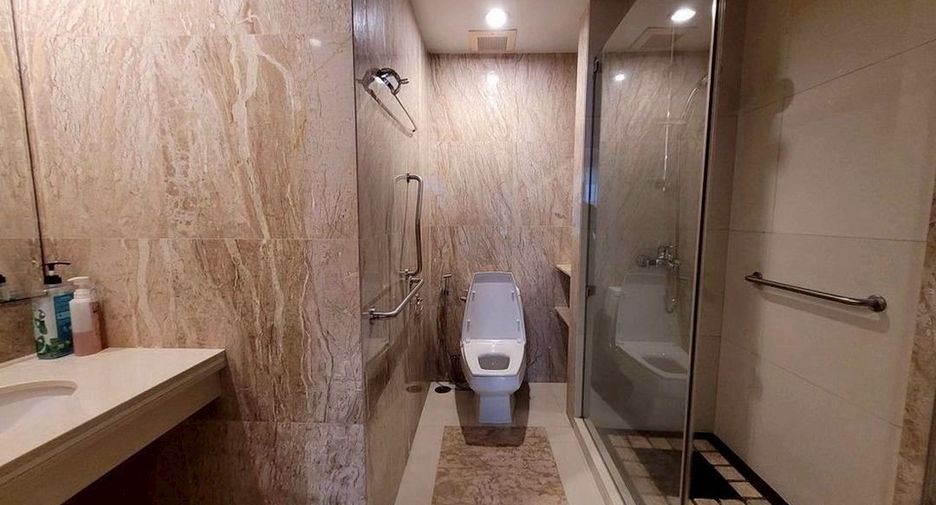 Wohnung zur Miete mit 3 Zimmer in Chatuchak, Bangkok