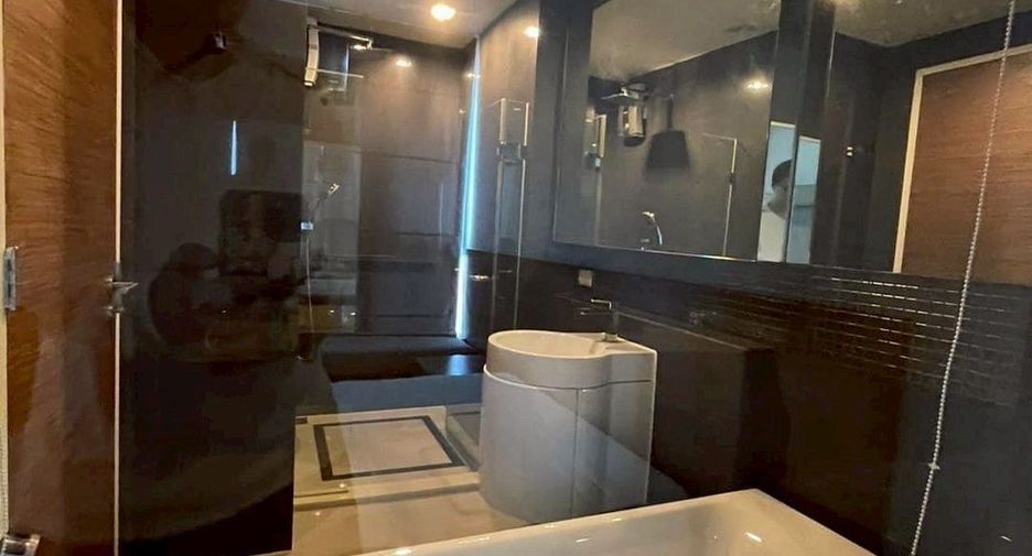 Аренда 1 кровать кондо в Пхра Кханонг, Бангкок