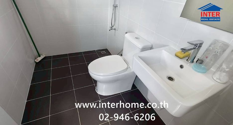 Gewerbefläche zur Miete mit 3 Zimmer in Bang Bo, Samut Prakan