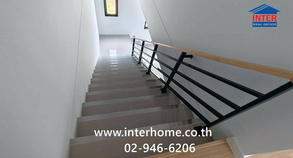 Gewerbefläche zur Miete mit 3 Zimmer in Bang Bo, Samut Prakan