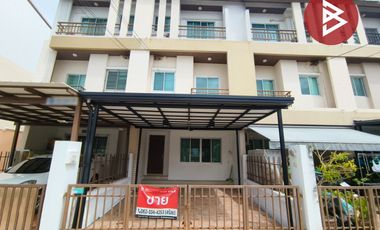 Reihenhaus zum Kauf mit 3 Zimmer in Thung Khru, Bangkok