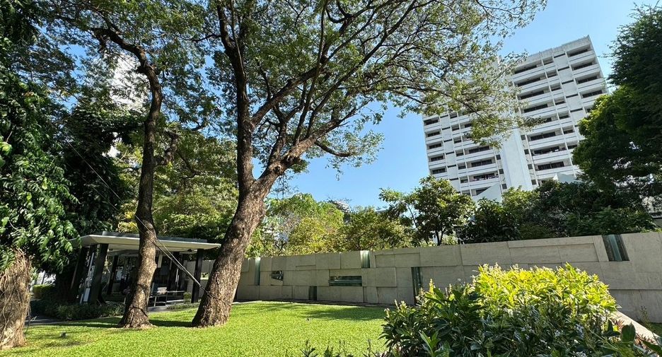 Wohnung zur Miete und zum Kauf mit 1 Zimmer in Watthana, Bangkok
