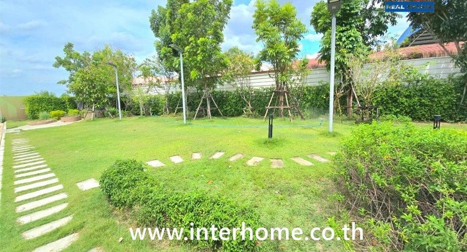 For sale 3 bedrooms house in Lat Lum Kaeo, Pathum Thani