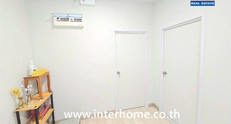 For sale 3 bedrooms house in Lat Lum Kaeo, Pathum Thani